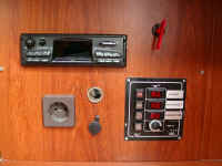 60.jpg (27180 bytes)